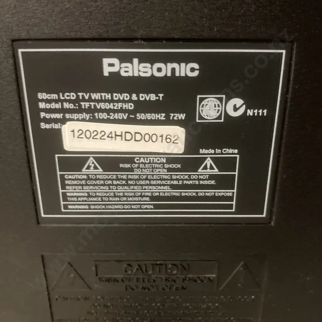 Palsonic 60cm LCD TV With DVD & DVB-T With Remote Control, Model TFTV6042FHD (DVD Not Working As It Should) Image 1++
